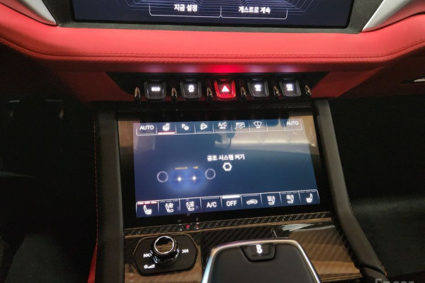 2025 Lamborghini Urus с пробегом 53 км