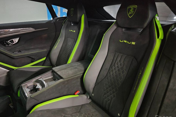 2024 Lamborghini Urus с пробегом 630 км