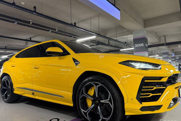 2022 Lamborghini Urus с пробегом 35 882 км