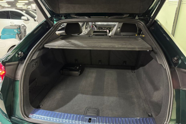 2024 Lamborghini Urus с пробегом 6 500 км