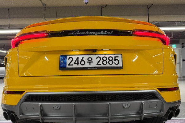 2022 Lamborghini Urus с пробегом 35 882 км