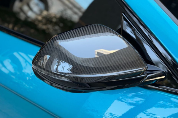 2023 Lamborghini Urus с пробегом 18 000 км