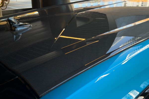 2023 Lamborghini Urus с пробегом 18 000 км