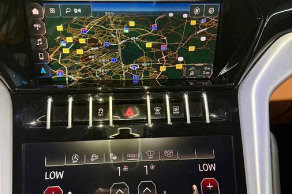 2022 Lamborghini Urus с пробегом 35 882 км