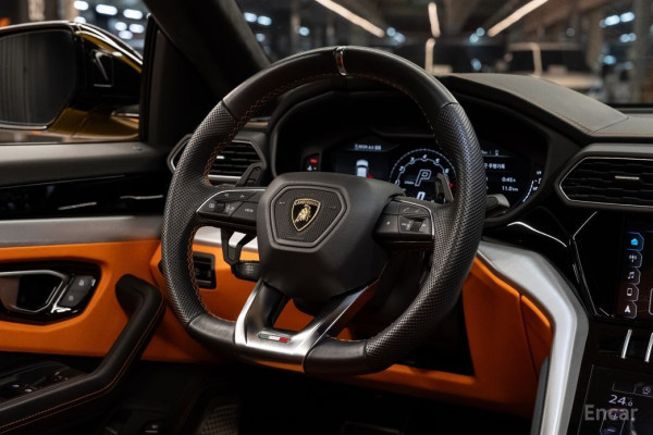 2022 Lamborghini Urus с пробегом 31 000 км