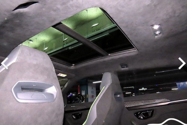 2024 Lamborghini Urus с пробегом 5 538 км