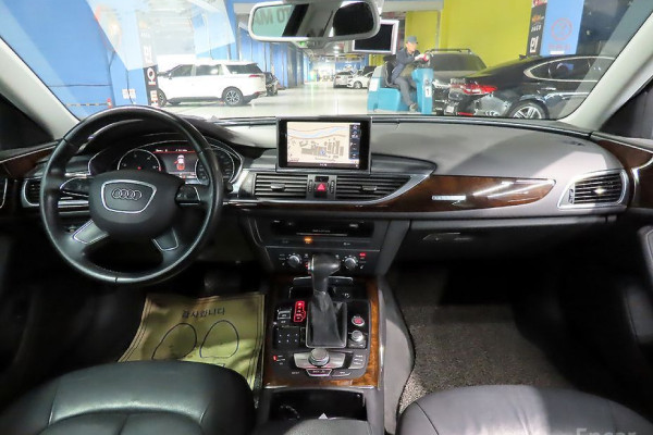 2015 Audi A6 с пробегом 148 490 км