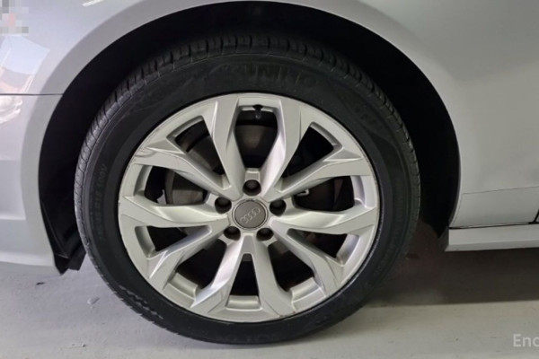 2015 Audi A6 с пробегом 135 503 км