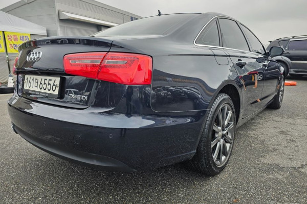 2015 Audi A6 с пробегом 126 830 км