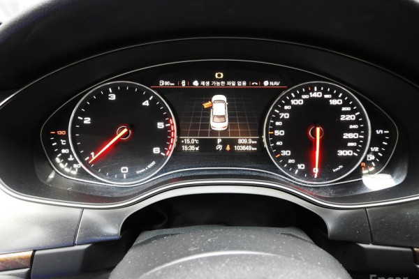 2015 Audi A6 с пробегом 103 649 км