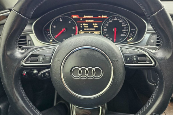 2015 Audi A6 с пробегом 126 830 км