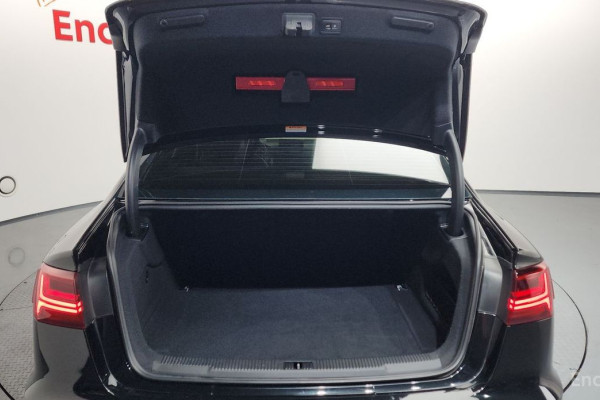 2018 Audi A6 с пробегом 77 534 км