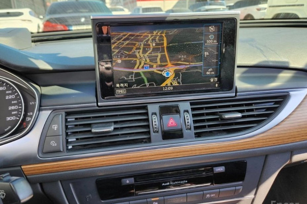 2015 Audi A6 с пробегом 115 650 км