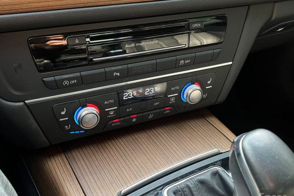 2015 Audi A6 с пробегом 115 650 км