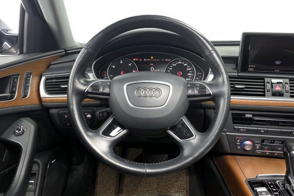 2016 Audi A6 с пробегом 131 222 км