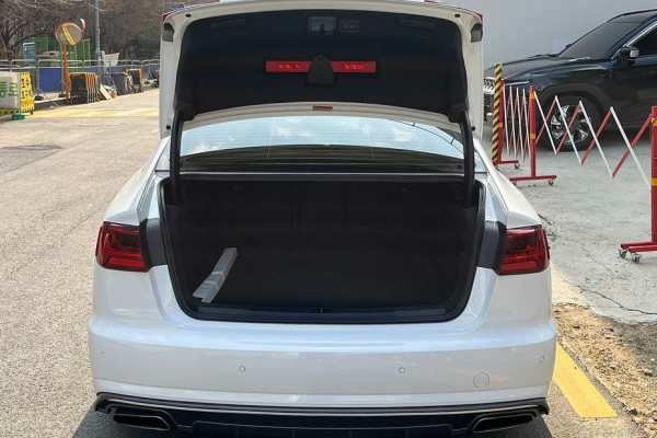 2015 Audi A6 с пробегом 115 650 км