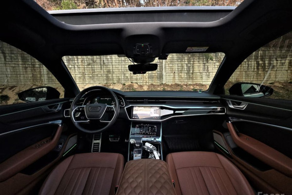 2022 Audi A6 с пробегом 44 950 км