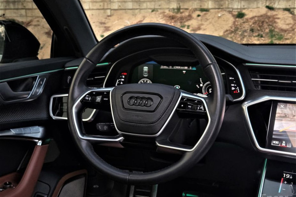 2022 Audi A6 с пробегом 44 950 км