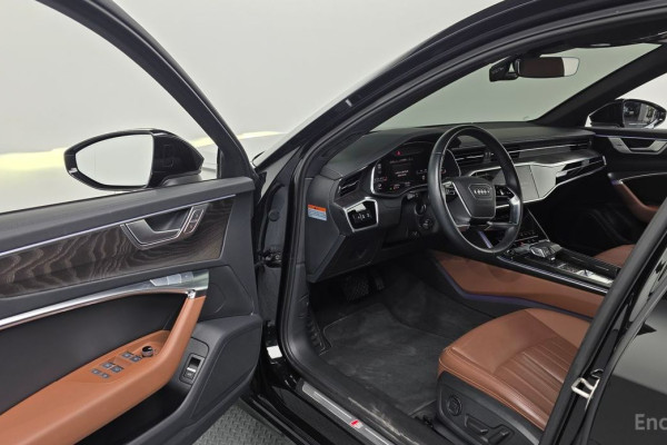 2023 Audi A6 с пробегом 27 933 км