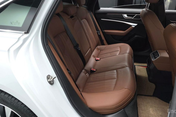 2023 Audi A6 с пробегом 31 480 км