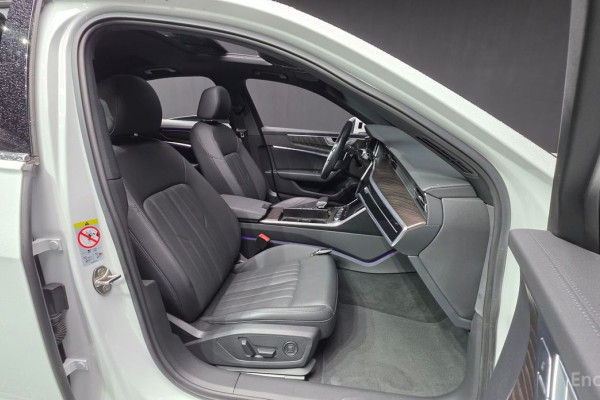 2022 Audi A6 с пробегом 17 798 км