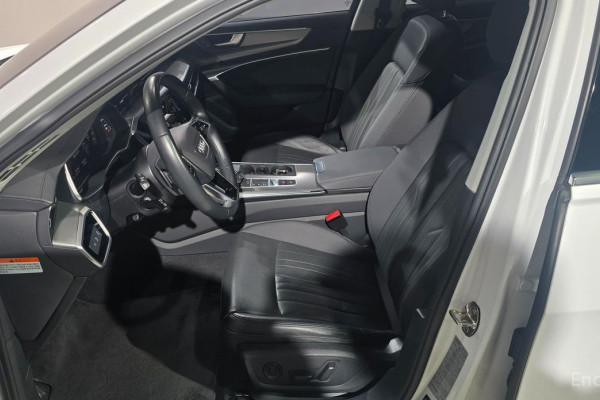 2023 Audi A6 с пробегом 39 153 км