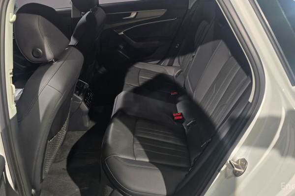 2023 Audi A6 с пробегом 39 153 км