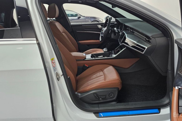 2022 Audi A6 с пробегом 11 274 км