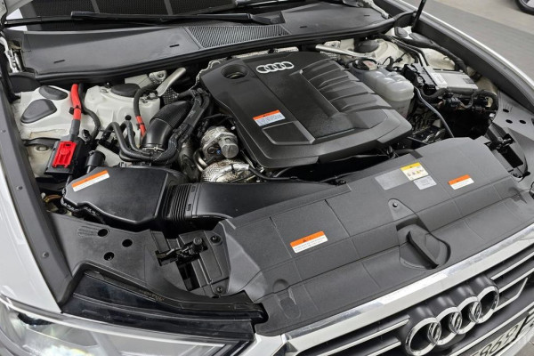 2023 Audi A6 с пробегом 52 881 км