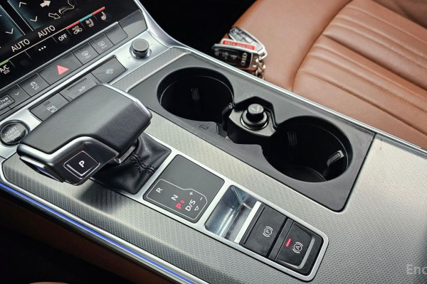 2021 Audi A6 с пробегом 124 421 км