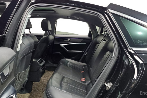 2020 Audi A6 с пробегом 67 918 км