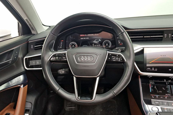 2020 Audi A6 с пробегом 28 865 км