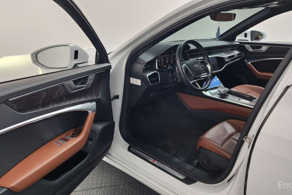 2022 Audi A6 с пробегом 70 839 км