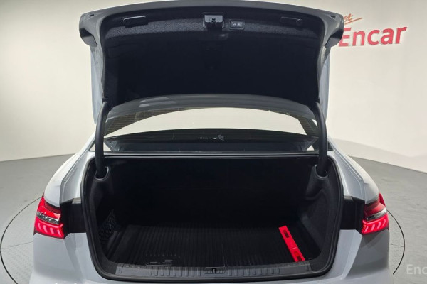 2022 Audi A6 с пробегом 86 927 км