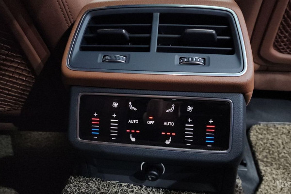 2020 Audi A6 с пробегом 143 434 км