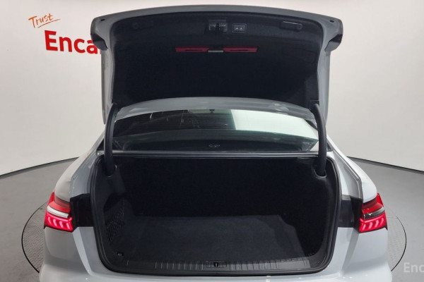 2022 Audi A6 с пробегом 70 839 км