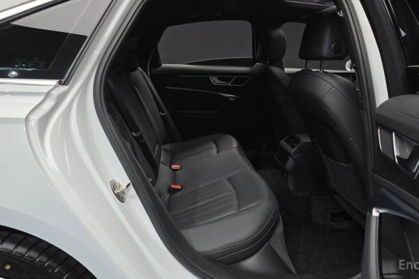 2022 Audi A6 с пробегом 15 564 км