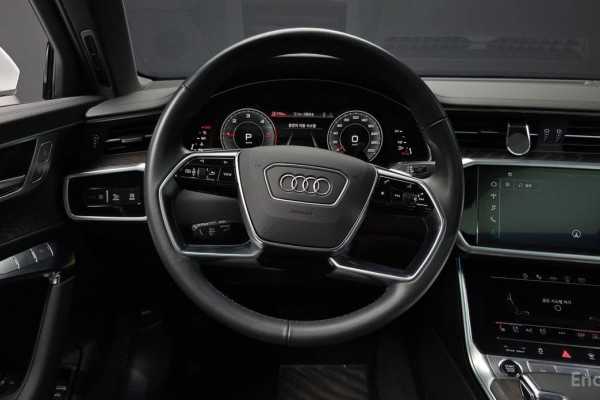 2022 Audi A6 с пробегом 15 564 км