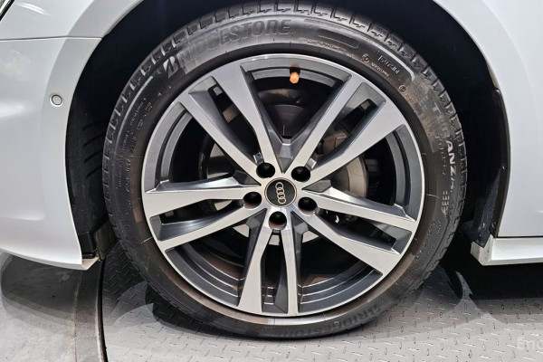 2022 Audi A6 с пробегом 23 475 км