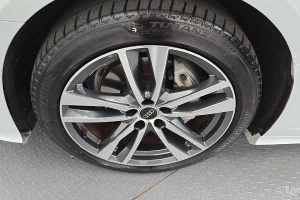 2022 Audi A6 с пробегом 22 136 км