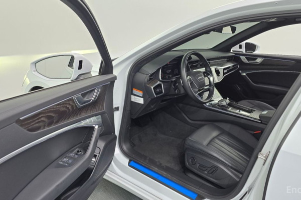 2022 Audi A6 с пробегом 22 136 км