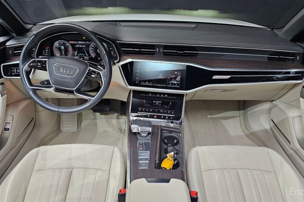 2023 Audi A6 с пробегом 40 595 км