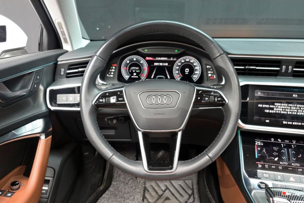 2023 Audi A6 с пробегом 23 460 км