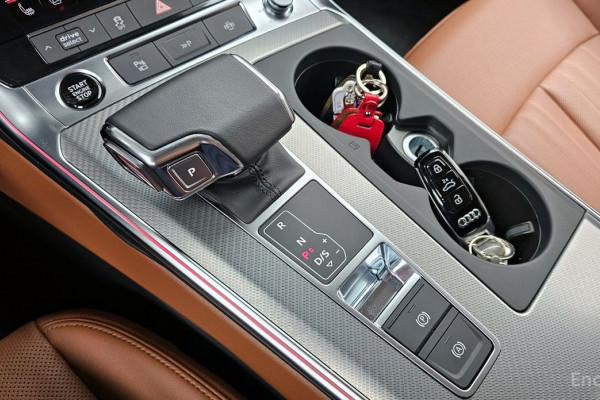 2022 Audi A6 с пробегом 93 713 км