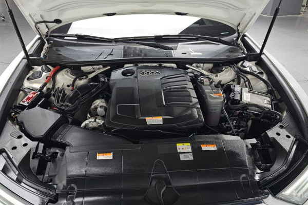 2022 Audi A6 с пробегом 73 661 км