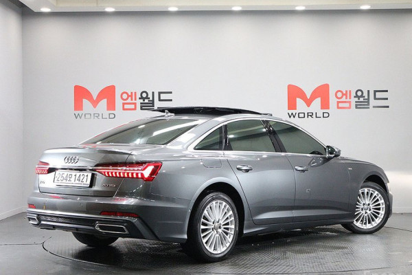 2021 Audi A6 с пробегом 59 148 км