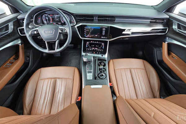 2021 Audi A6 с пробегом 84 954 км