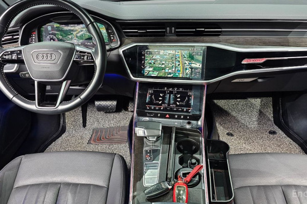 2020 Audi A6 с пробегом 45 489 км