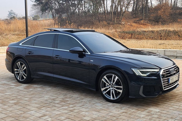 2022 Audi A6 с пробегом 67 821 км