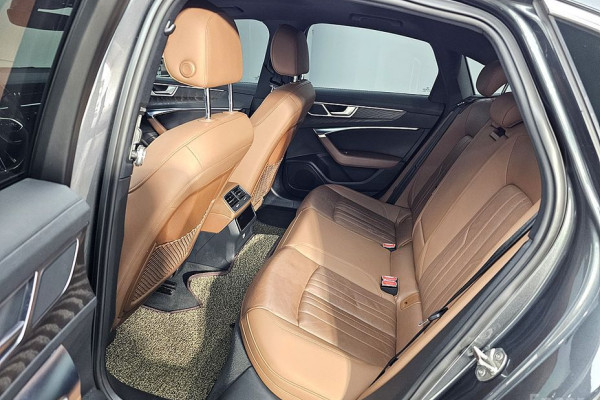 2021 Audi A6 с пробегом 127 323 км